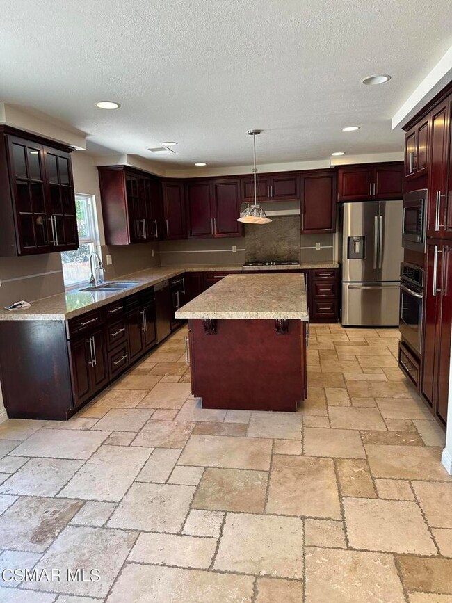 3210 Sierra Dr, Westlake Village, CA 91362 - photo 4