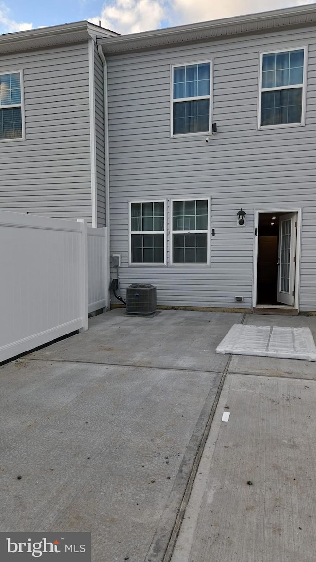 9 Peregrine Way, Willingboro, NJ 08046 - photo 2