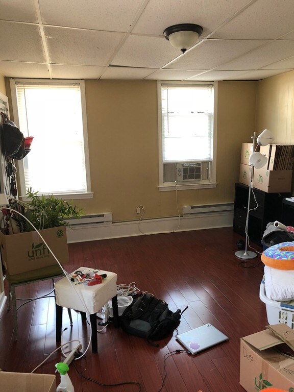 333 Sumner St unit 1R, Boston, MA 02128 - photo 4