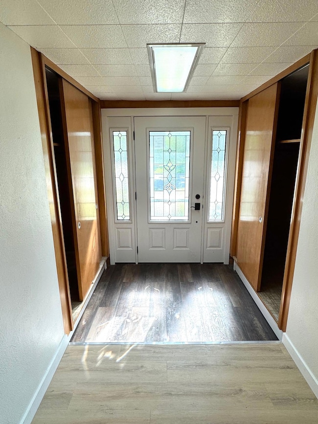 117 Zeh St, Thief River Falls, MN 56701 - photo 5