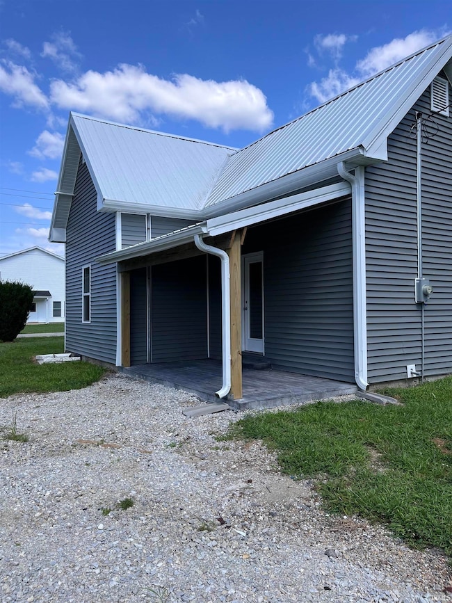 108 N Carter St, Colfax, IN 46035 - photo 6