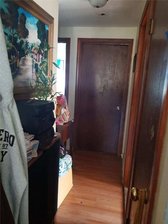 66 Croyland Rd, Providence, RI 02905 - photo 6