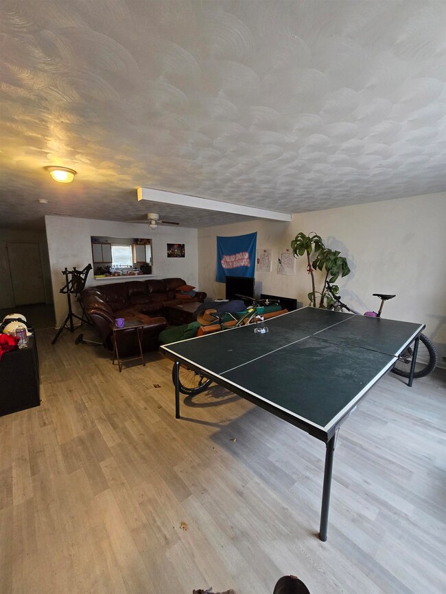 423 Laurence Ln, Blacksburg, VA 24060 - photo 6