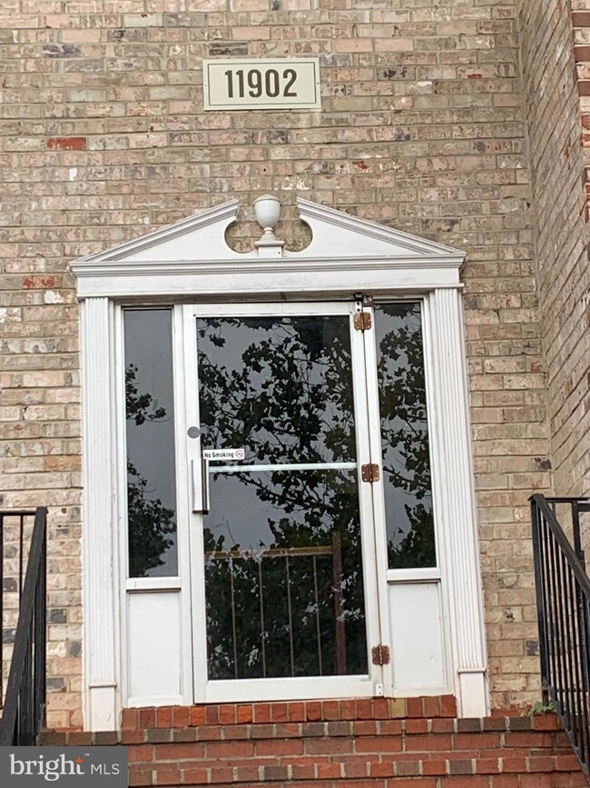 11902 Tarragon Rd unit L, Reisterstown, MD 21136 - photo 2