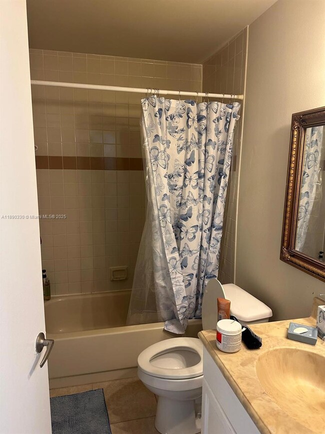 1527 Meadows Cir W unit 1527, Boynton Beach, FL 33436 - photo 4