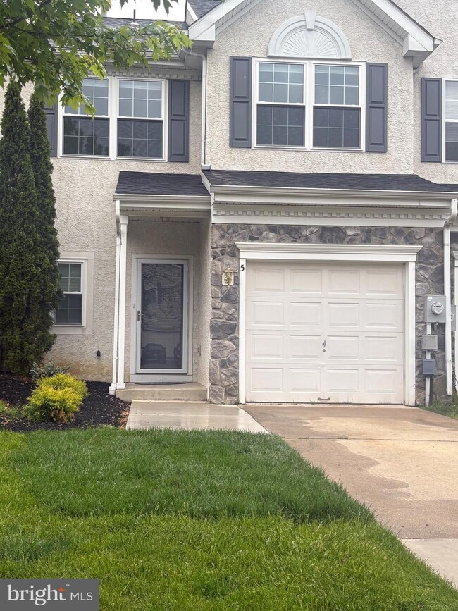 5 Chapel Hill Rd, Mount Laurel, NJ 08054 - photo 2