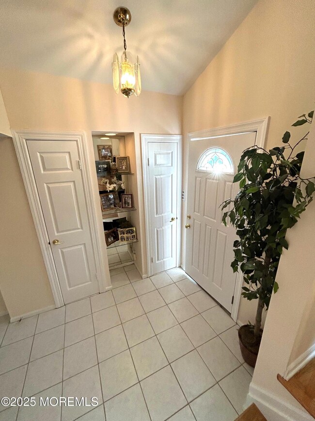 IMG_8724 foyer