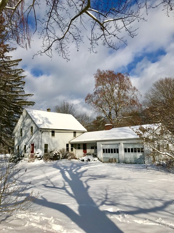 902 Glendale Rd, Wilbraham, MA 01095 - photo 2