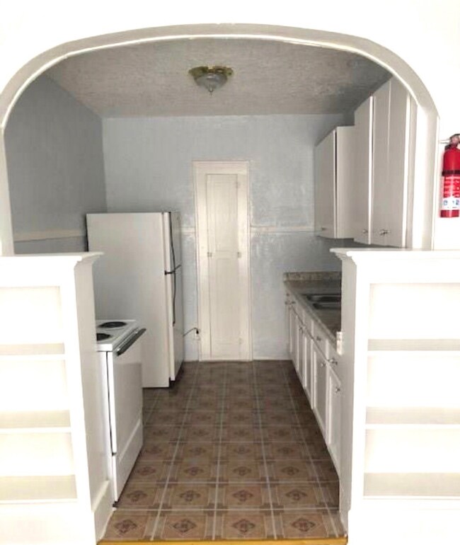 1658 W Main St unit 1, Houston, TX 77006 - photo 5