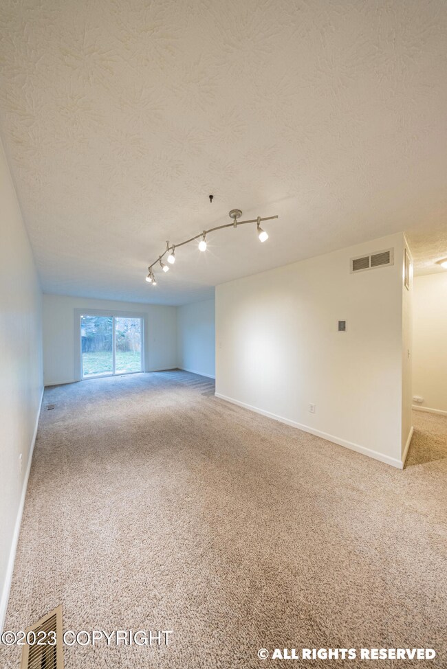 1851 Bellevue - All Rights Reserved -2
