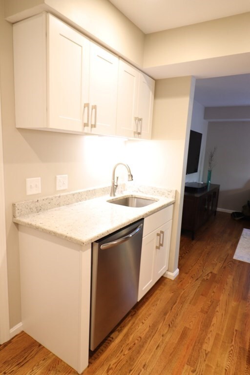 35 Harrison St unit F, Roslindale, MA 02131 - photo 6