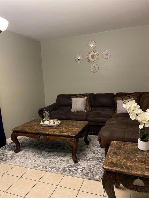 2303 Center Stone Ln, Riviera Beach, FL 33404 - photo 6