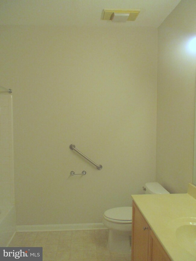 2006 Peggy Stewart Way unit 102, Annapolis, MD 21401 - photo 6