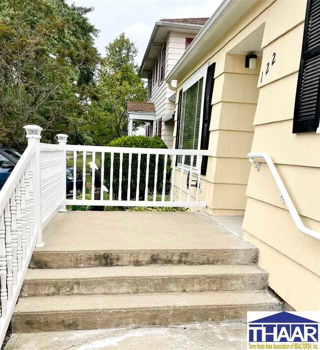 122 Monterey Ave, Terre Haute, IN 47803 - photo 4