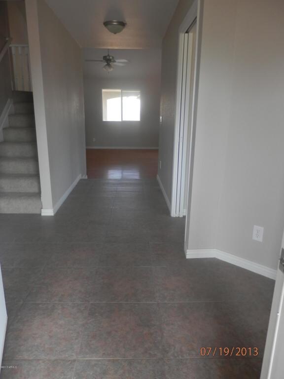 3 Foyer