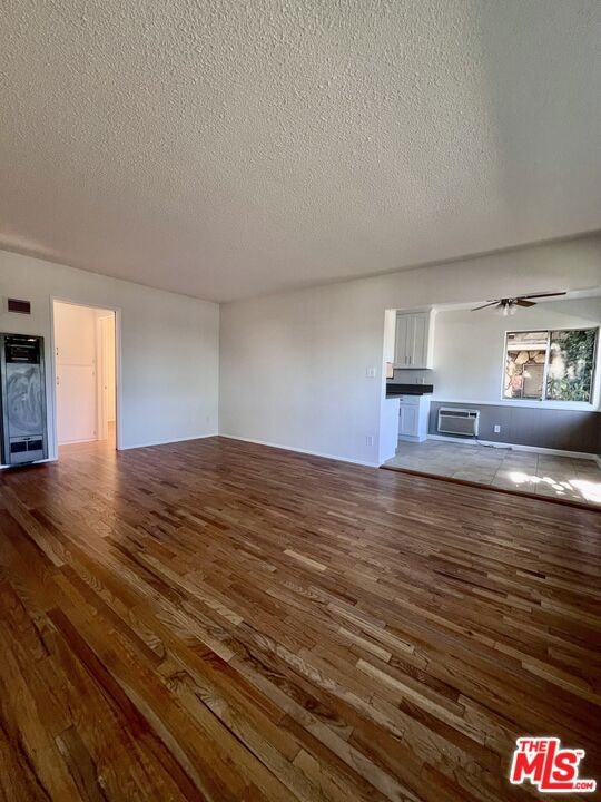 6610 Whitsett Ave unit 1, Los Angeles, CA 91606 - photo 4
