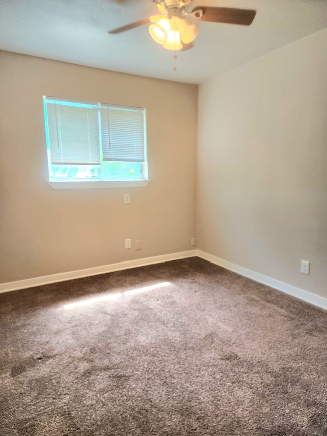 7721 Bigwood St, Houston, TX 77016 - photo 7