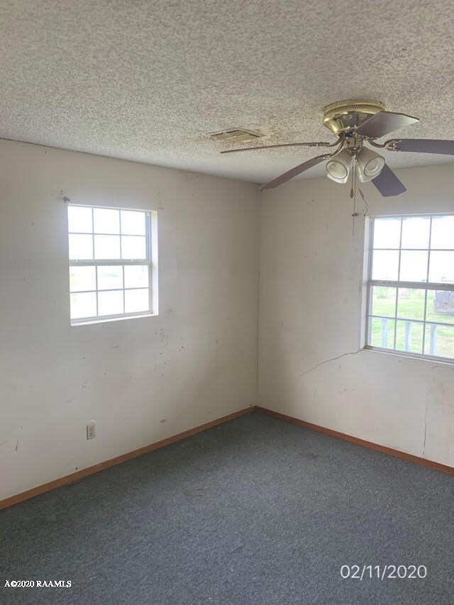 8104 Schultz Rd, Crowley, LA 70526 - photo 3