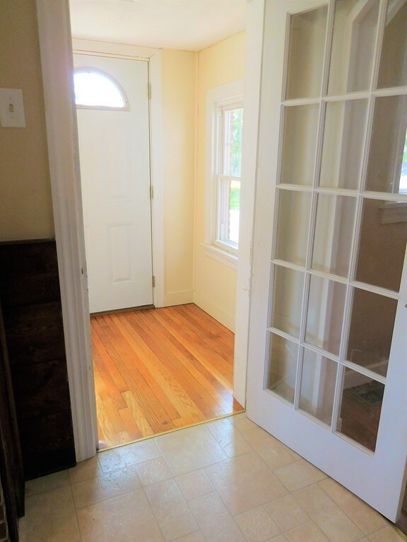 70 Hall St, Feeding Hills, MA 01030 - photo 3