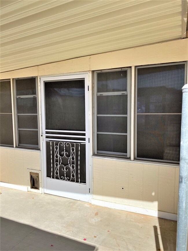 11373 E 39th Ln, Yuma, AZ 85367 - photo 6