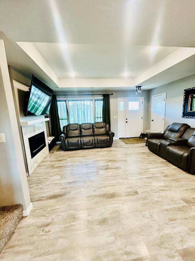 1208 Kelvin Rd, Storm Lake, IA 50588 - photo 5