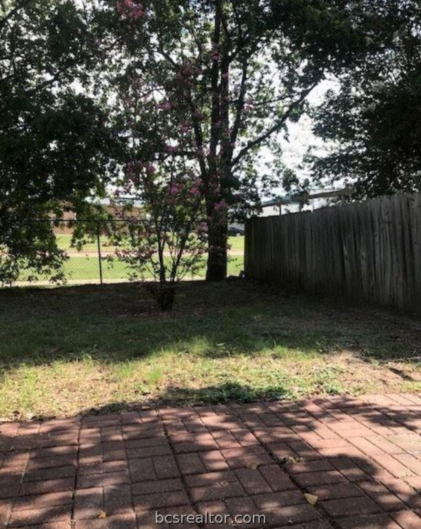 1701 Lawyer St unit B, College Station, TX 77840 - photo 3