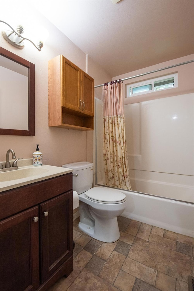 404 Trask Ln, Modesto, CA 95354 - photo 7