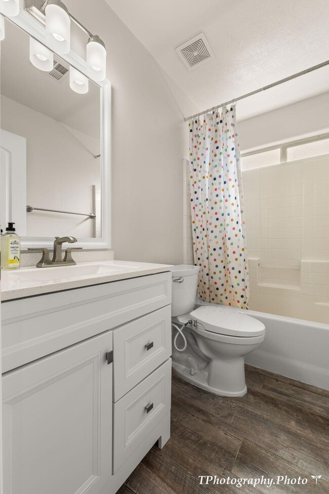 8 - Bathroom