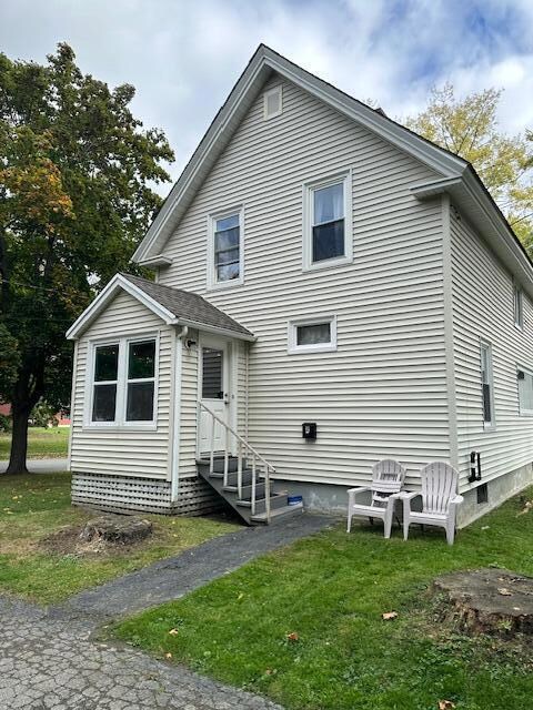 25 Bates St, Bangor, ME 04401 - photo 4