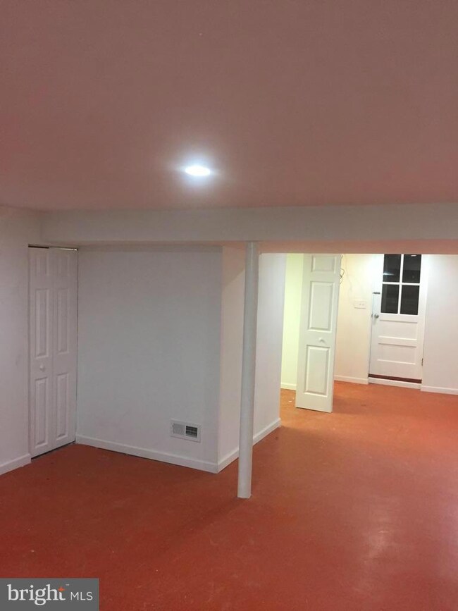 1511 Stonewood Rd, Baltimore, MD 21239 - photo 5