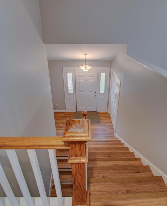 1446 Lake St, Dyer, IN 46311 - photo 4