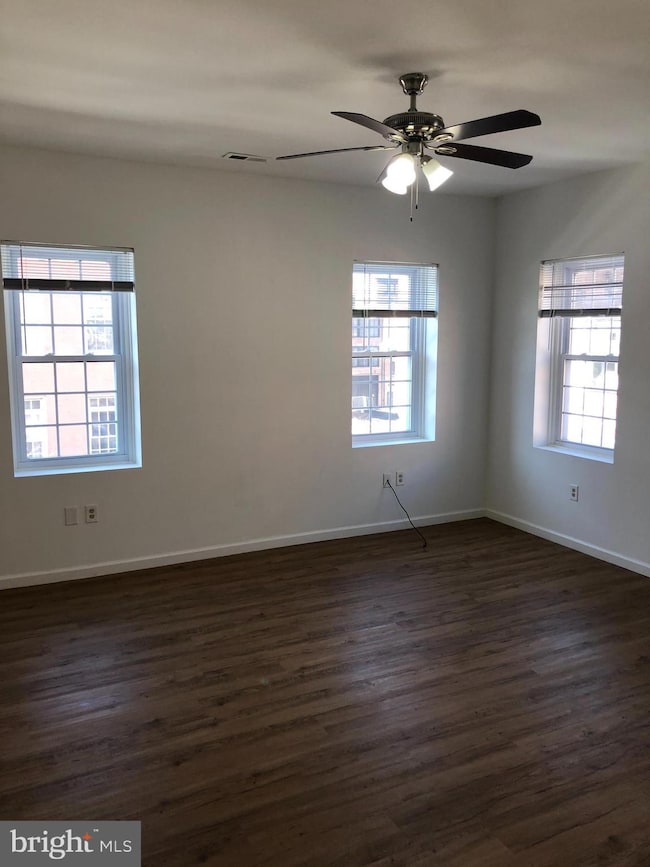 327 Park Ave unit 2, Baltimore, MD 21201 - photo 5