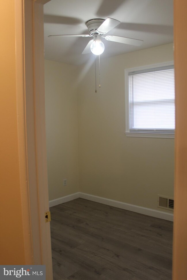 1100 Kayak Ave, Capitol Heights, MD 20743 - photo 7