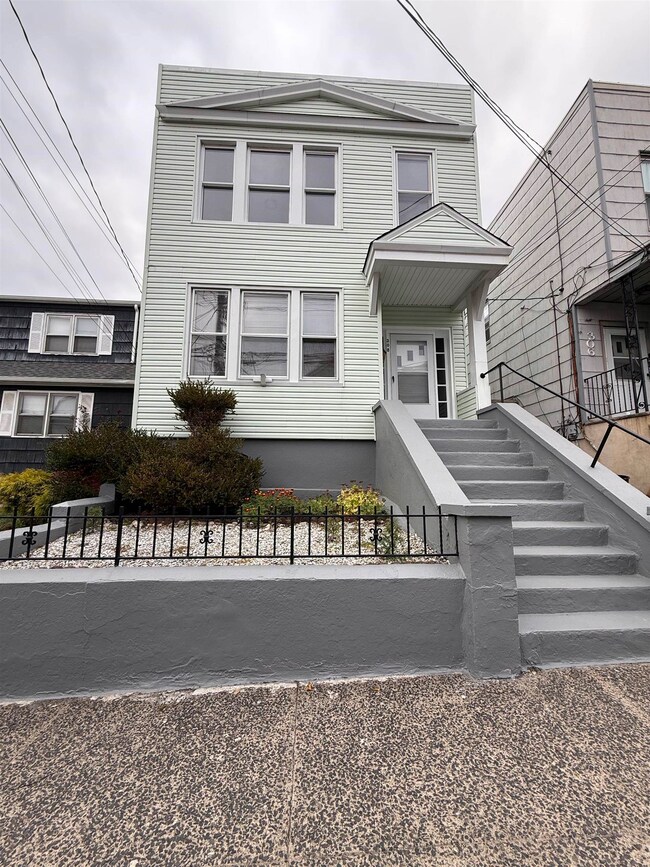 308 Pearsall Ave unit 2, Jersey City, NJ 07305 - photo 6