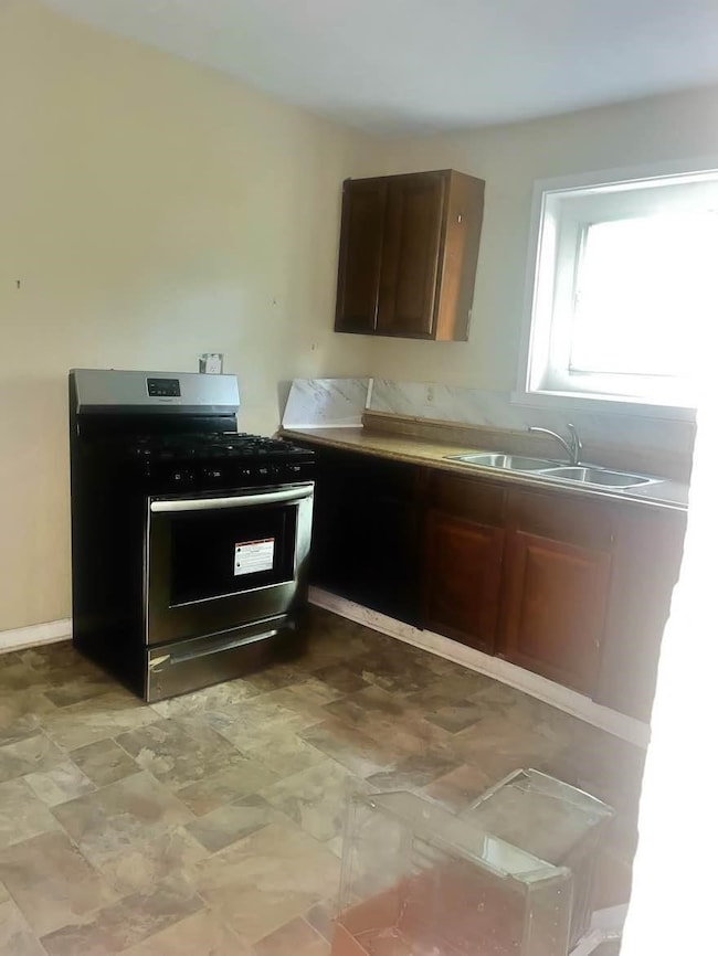 616 S 14th St, Corsicana, TX 75110 - photo 6