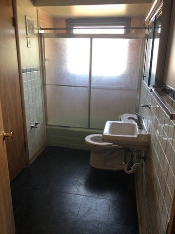 804 N Gladstone Ave unit A, Aurora, IL 60506 - photo 5