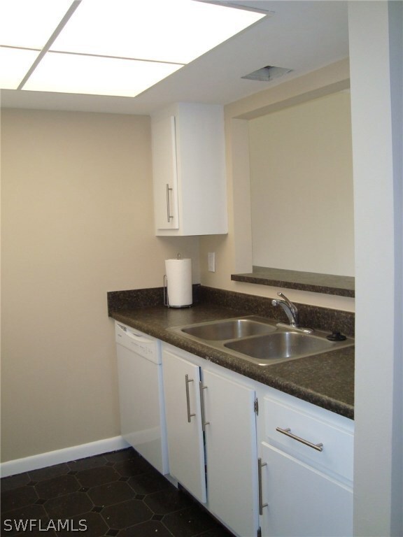 3706 Broadway unit 23, Fort Myers, FL 33901 - photo 3