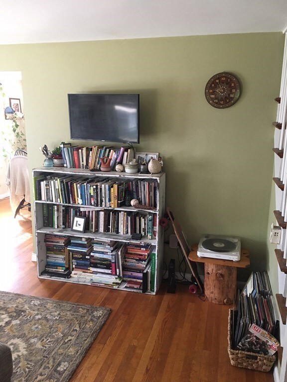 110 Rowe St unit 1, Auburndale, MA 02466 - photo 4