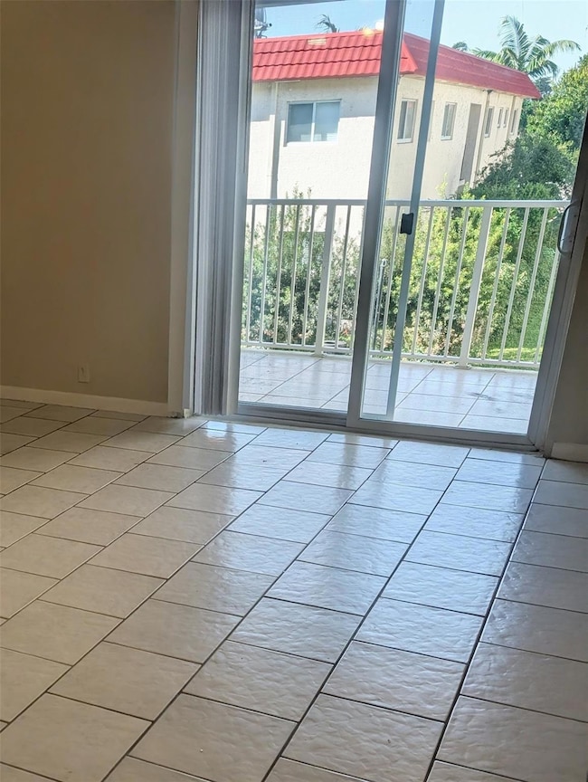 5820 NW 17th Place unit 206, Sunrise, FL 33313 - photo 4