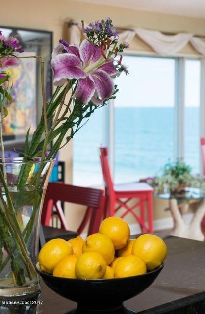 lemons and lilys