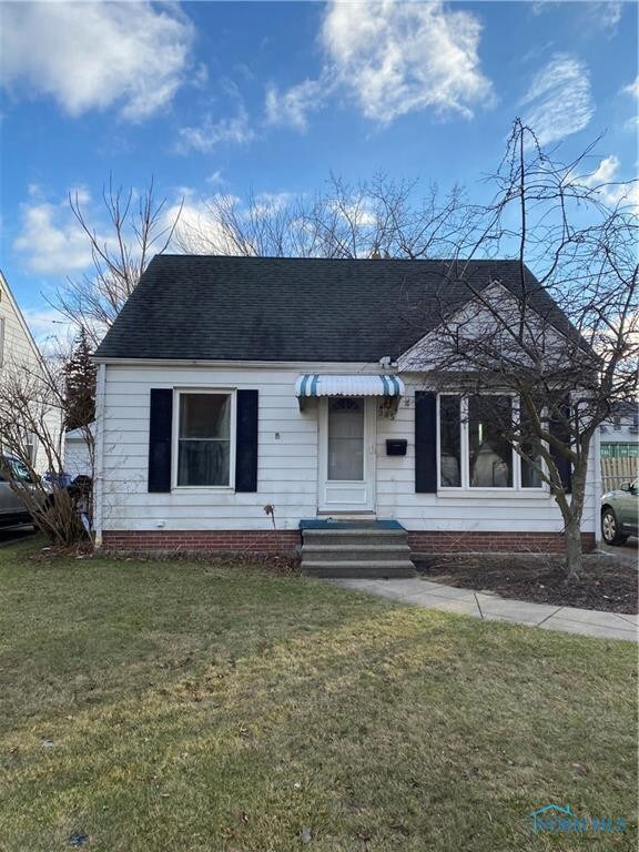 945 Southover Rd, Toledo, OH 43612 - photo 2