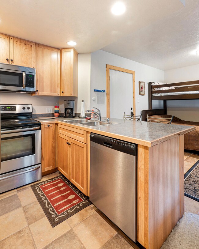 385 S Vasels Rd unit (Brianwood 1), Brian Head, UT 84719 - photo 7