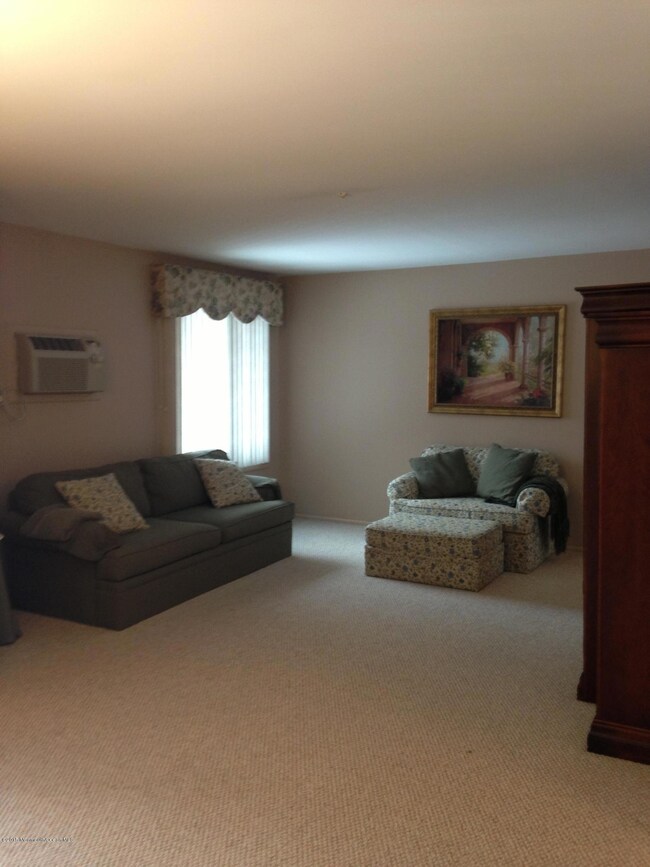 CB LIVING ROOM