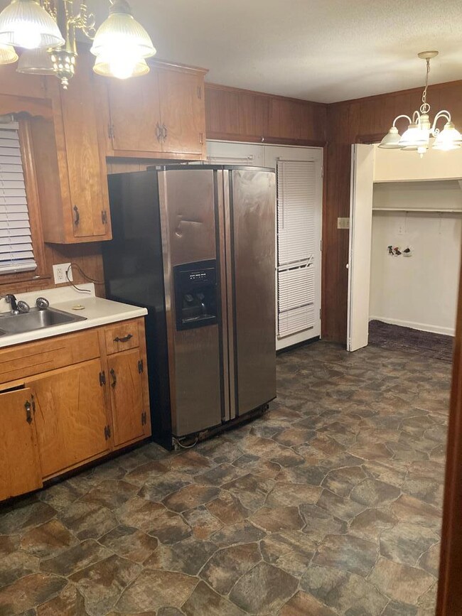 1513 Colquitt Ave, Albany, GA 31707 - photo 4