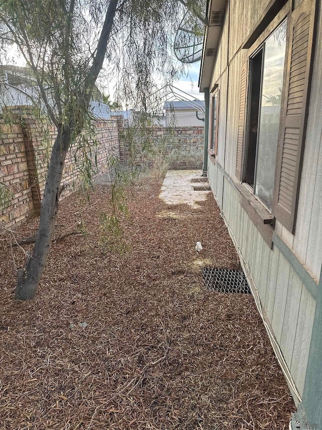 13707 E 49th Ln, Fortuna Foothills, AZ 85367 - photo 7