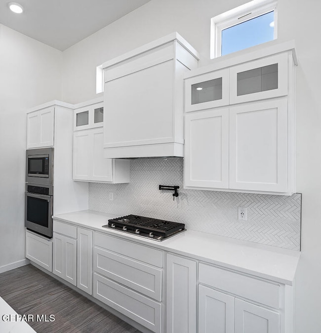 2390 Enchanted Knoll -10