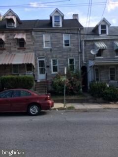413 Laurel St, Lancaster, PA 17603 - photo 4