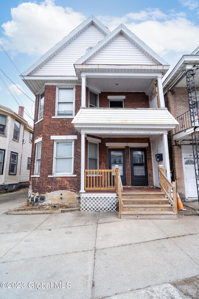 917 Congress St Schenectady NY mls-2