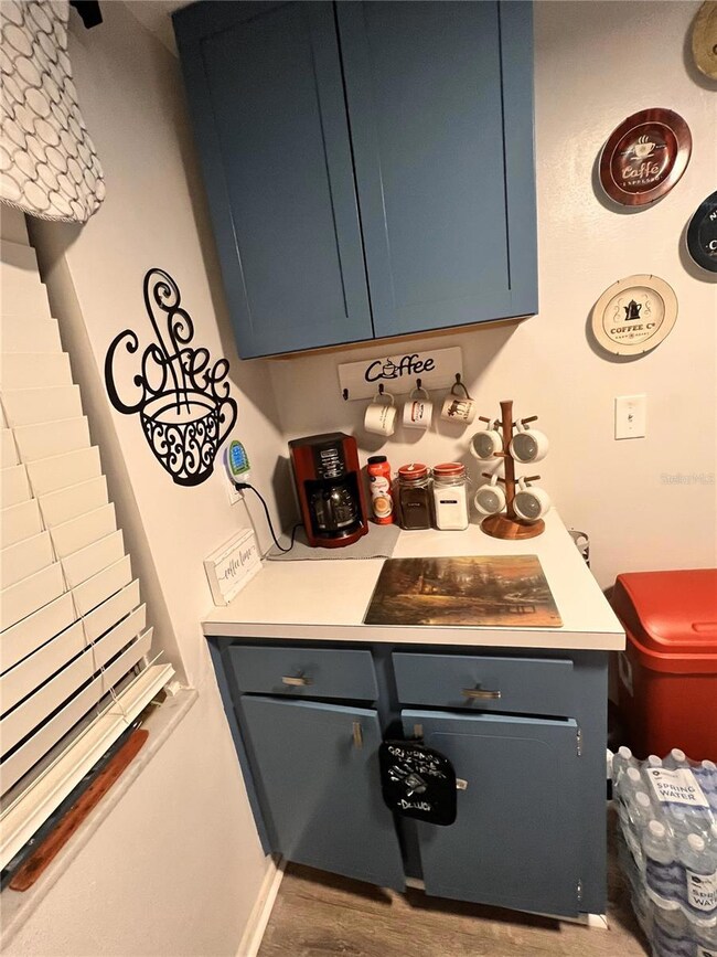 4264 Tamargo Dr unit 3, New Port Richey, FL 34652 - photo 4