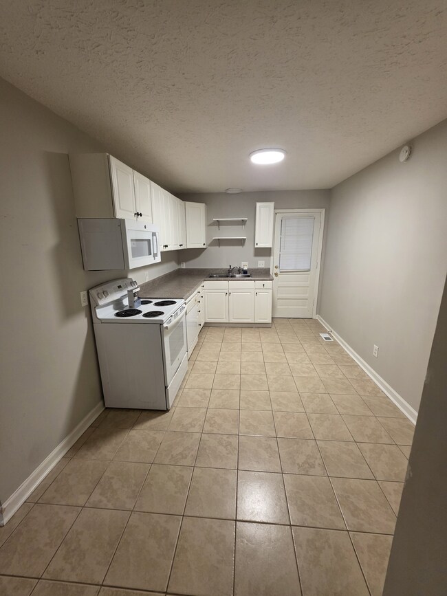 1123 Palmer Dr unit 1125, Murfreesboro, TN 37130 - photo 4